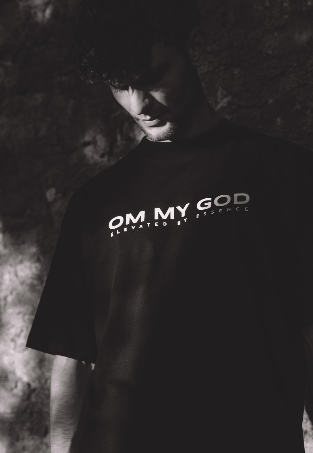 Essence - T-Shirt Black