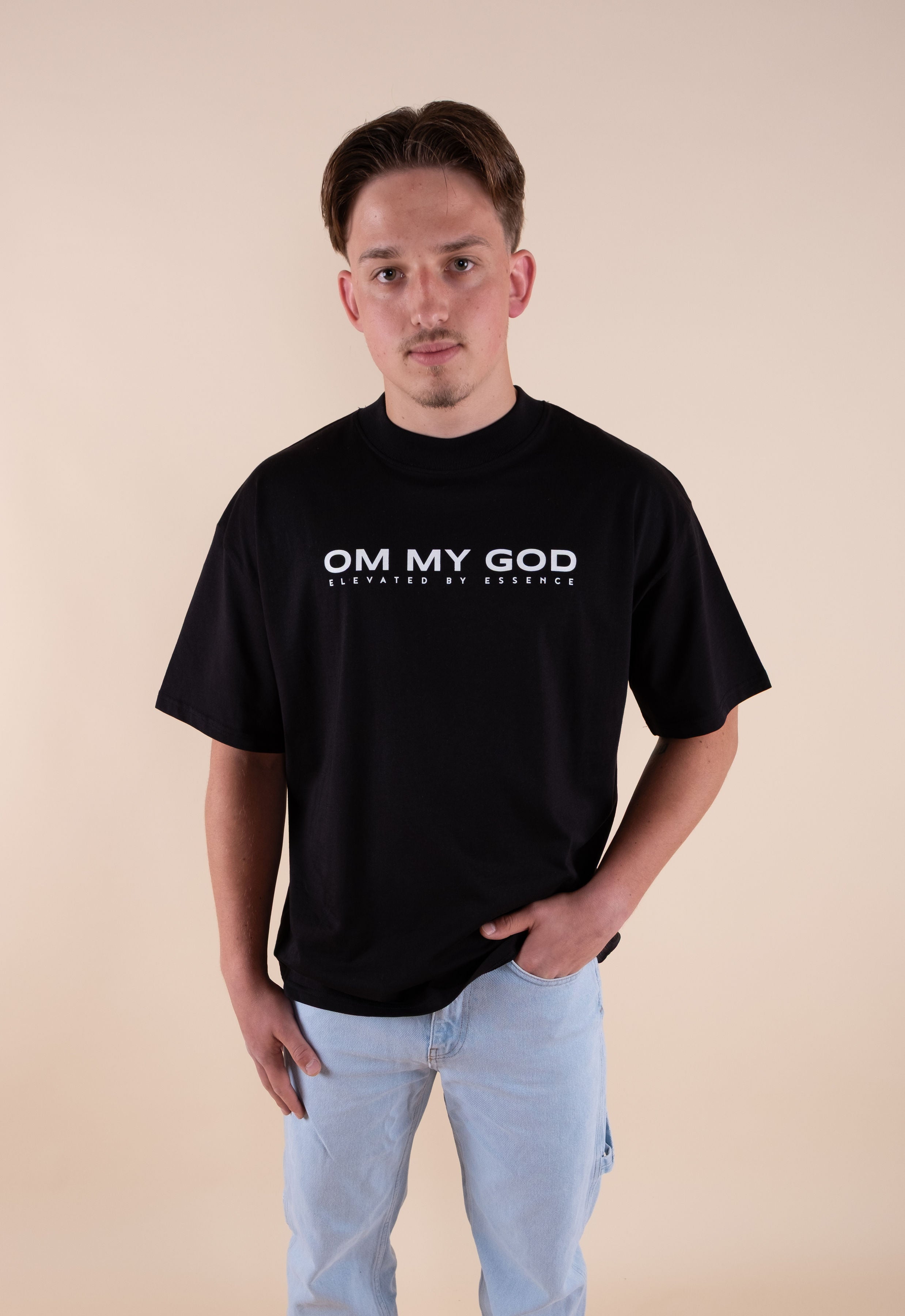 Essence - T-Shirt Black